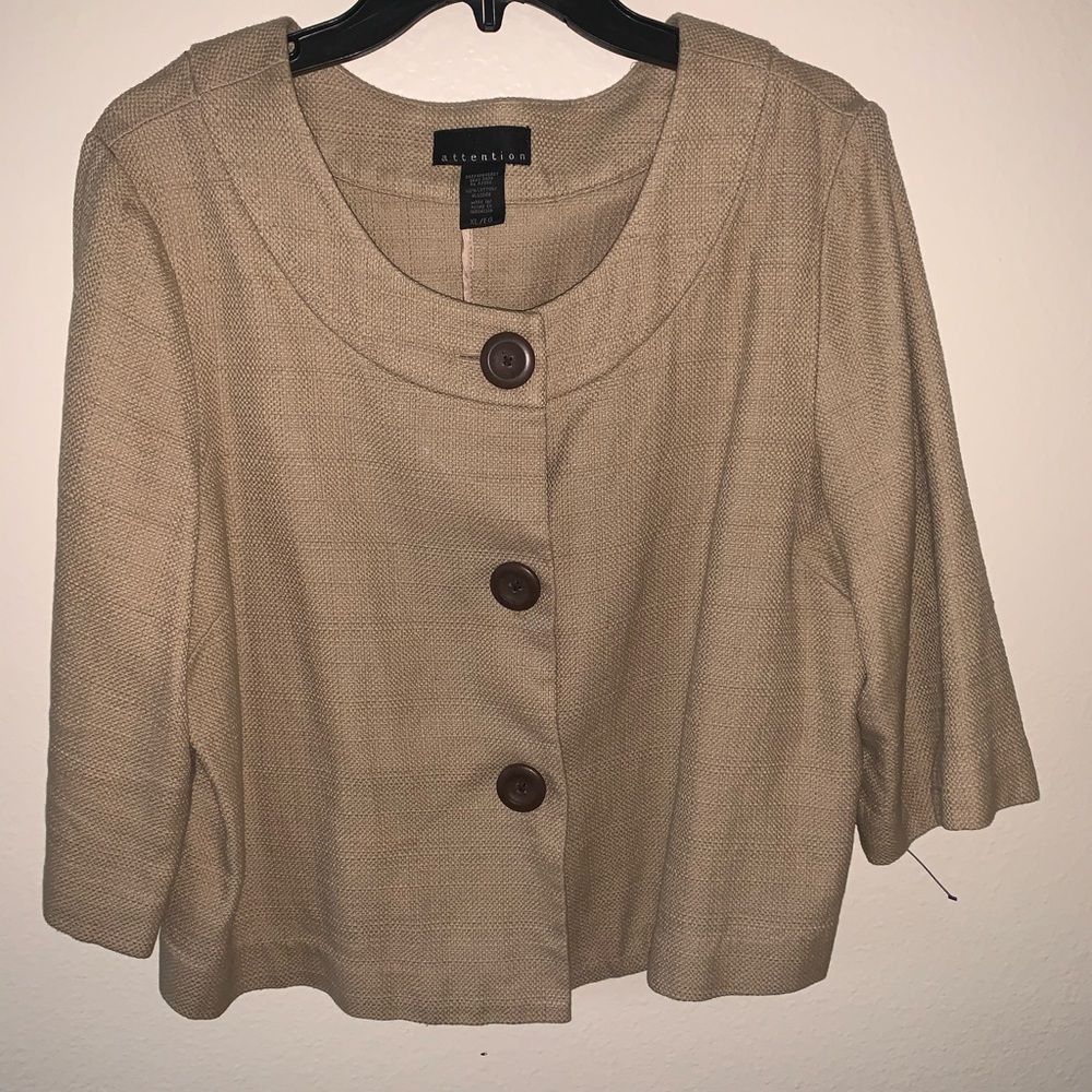 Women’s Short button up Jacket